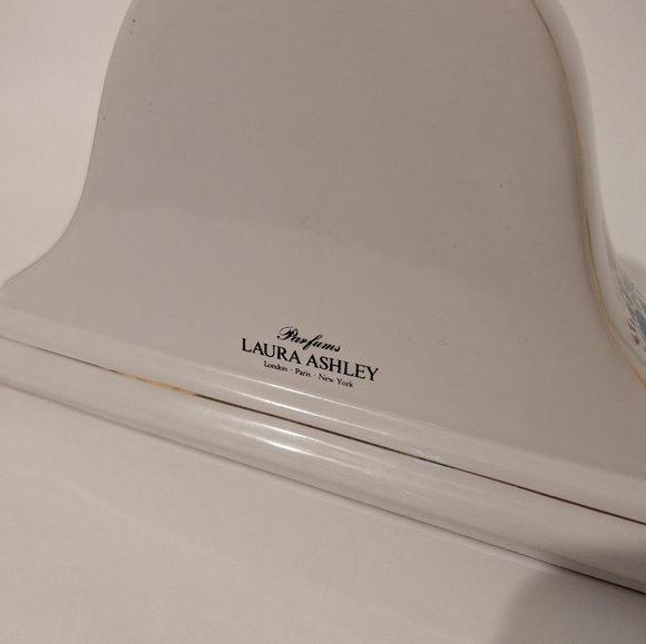 Laura Ashley mantle clock, vintage. Circa '90's - Picture 4 of 7